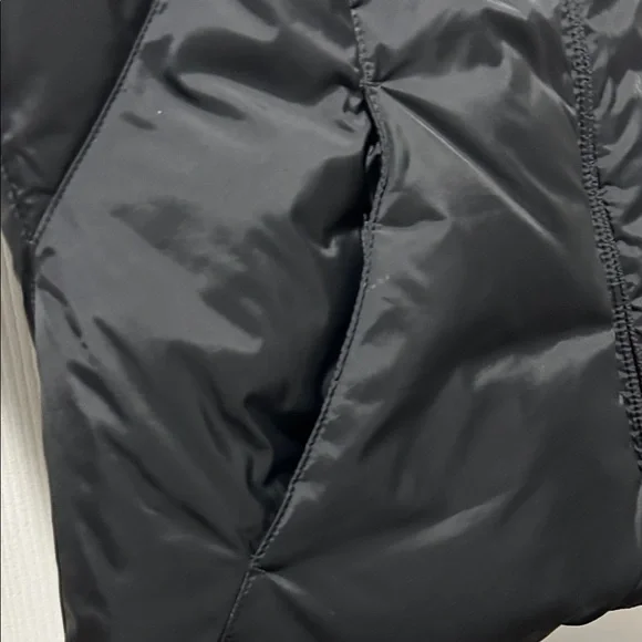 Nike Red /Black Reversible DownPuffer Vest - Picture 7 of 8